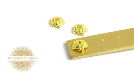 feuilles 10mm pour perles en zamak doré